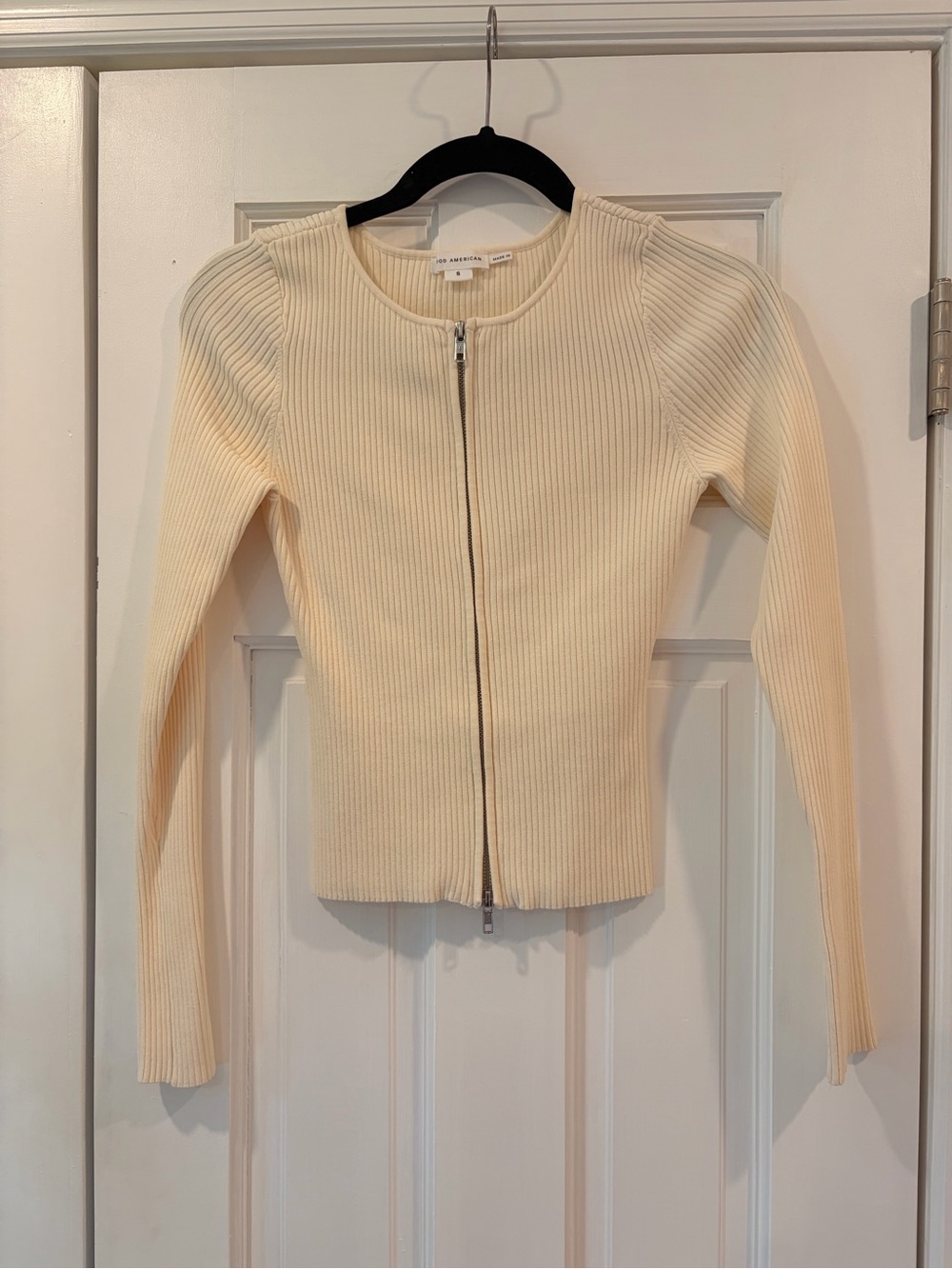 Good American Ribbed Zip-Front Knit Jacket